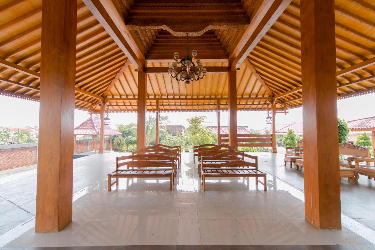 Hotel Reddoorz Syariah Near Tugu Lampu Gentur Cianjur Exterior foto